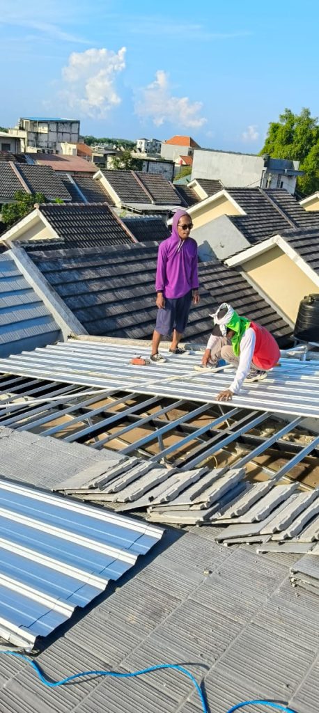 Jasa Pasang Atap Baja Ringan di Surabaya - Garansi 5TH!!
